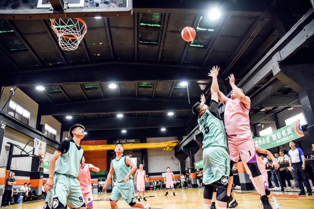 70年丨以篮球之名 书热血华章 集团公司《向上吧 乐鱼·网页版「中国」官方网站》2023年职工篮球比赛圆满闭幕(图29) 图片