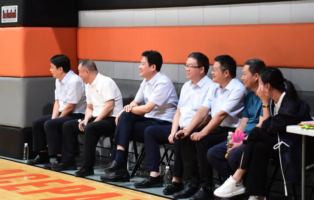 70年丨以篮球之名 书热血华章 集团公司《向上吧 乐鱼·网页版「中国」官方网站》2023年职工篮球比赛圆满闭幕(图33) 图片